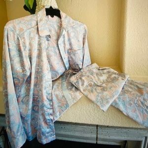 Victoria’s Secret pajama set